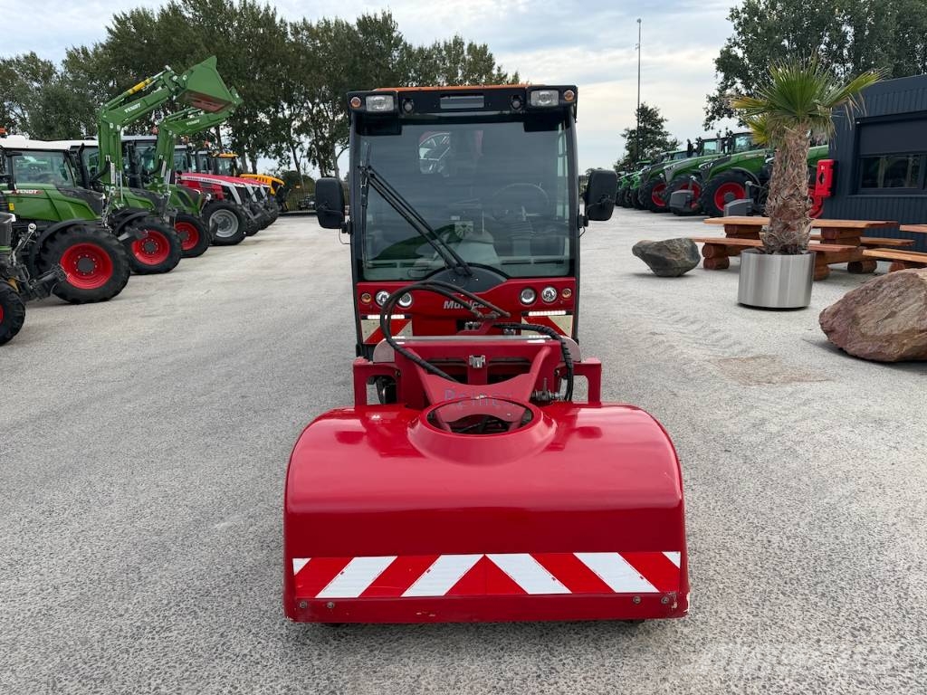Hako Multicar M29C Straat reiniger / Street cleaner Kõrgsurvepesurid