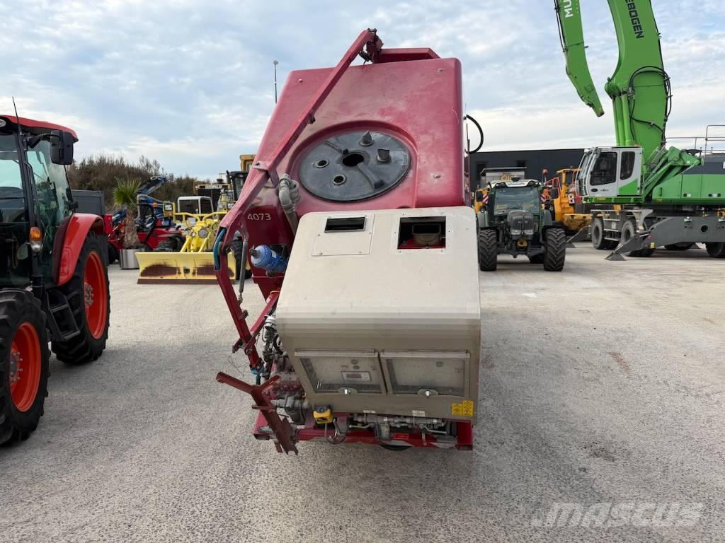 Hako Multicar M29C Straat reiniger / Street cleaner Kõrgsurvepesurid