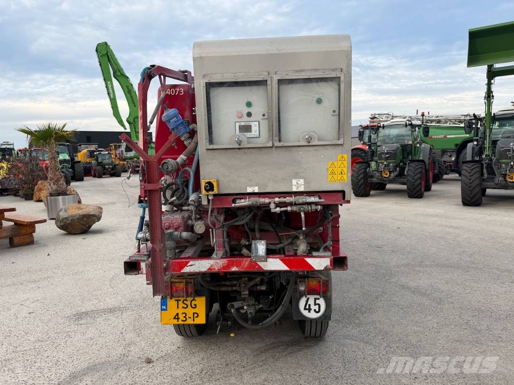Hako Multicar M29C Straat reiniger / Street cleaner Kõrgsurvepesurid