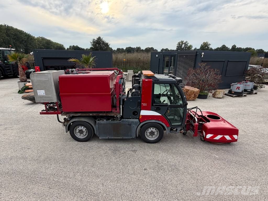 Hako Multicar M29C Straat reiniger / Street cleaner Kõrgsurvepesurid
