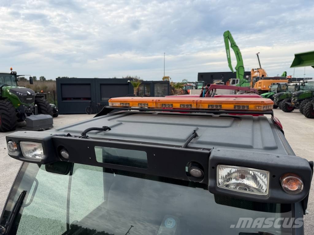 Hako Multicar M29C Straat reiniger / Street cleaner Kõrgsurvepesurid