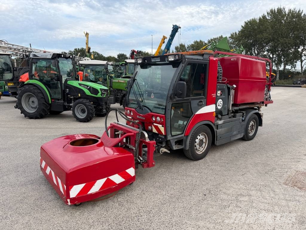 Hako Multicar M29C Straat reiniger / Street cleaner Kõrgsurvepesurid