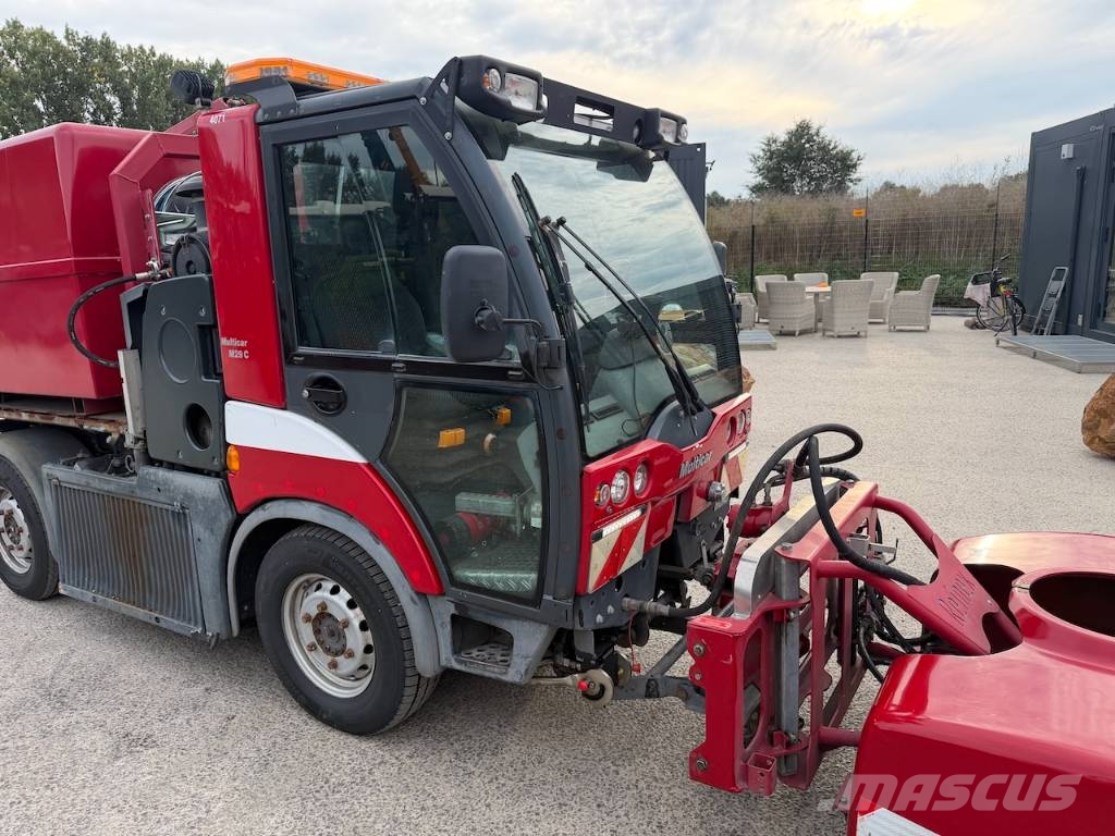 Hako Multicar M29C Straat reiniger / Street cleaner Kõrgsurvepesurid