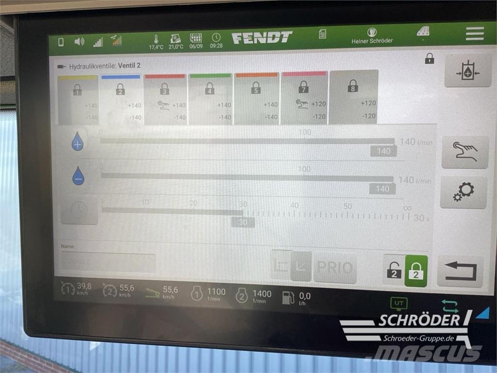 Fendt 832 VARIO GEN5 PROFI PLUS Traktoren