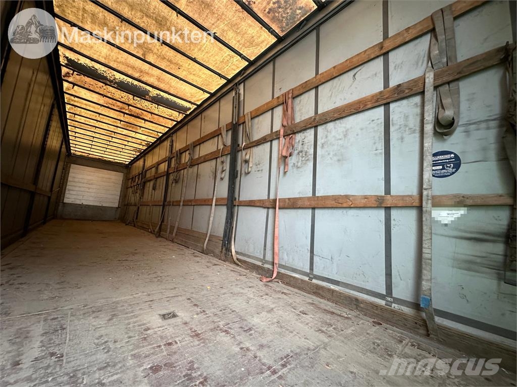 Schmitz SCS 24/L-13.62 Tents puspiekabes
