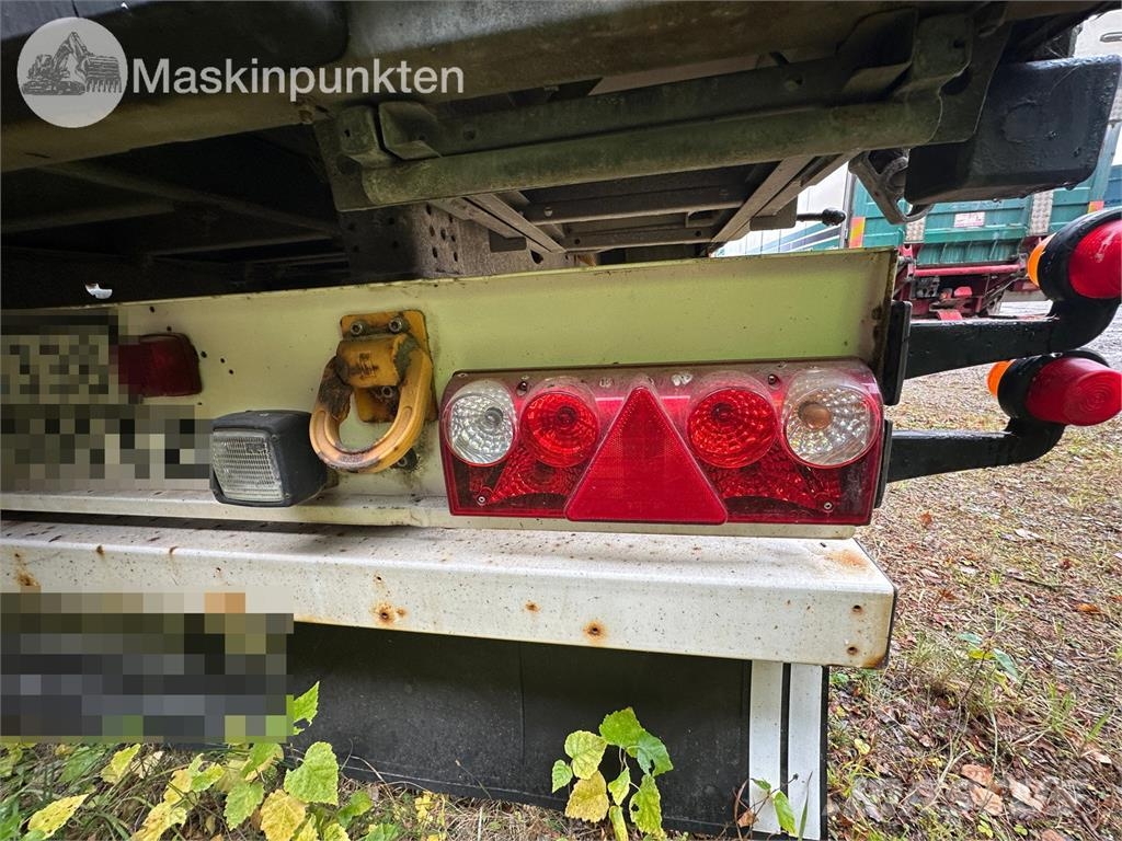 Schmitz SCS 24/L-13.62 Tents puspiekabes
