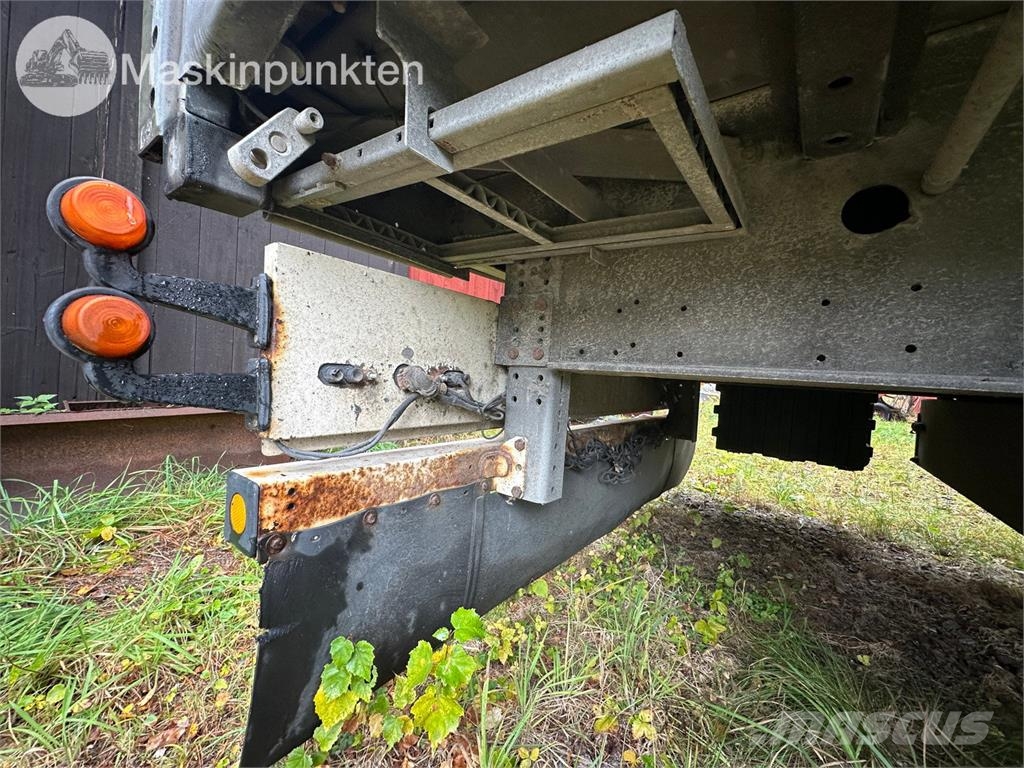 Schmitz SCS 24/L-13.62 Tents puspiekabes
