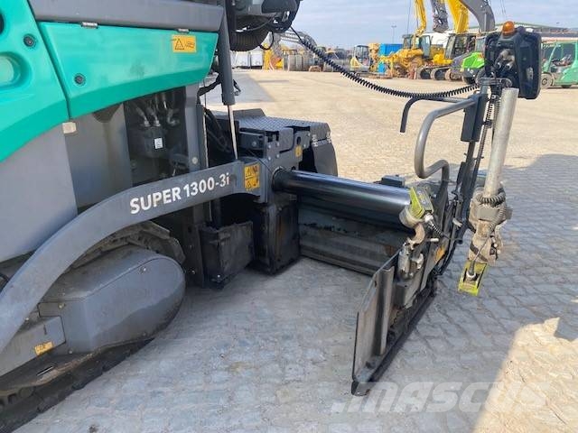 Vögele S 1300-3i MIETE / RENTAL (12001899) Машини за асфалт