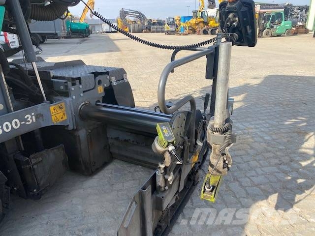 Vögele S 1300-3i MIETE / RENTAL (12001899) Машини за асфалт