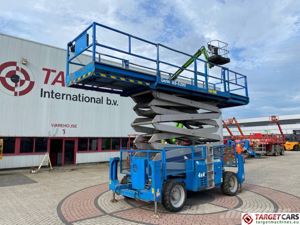 Genie GS-5390 RT Diesel 4x4 Scissor Work Lift 1815cm 剪叉式升降机