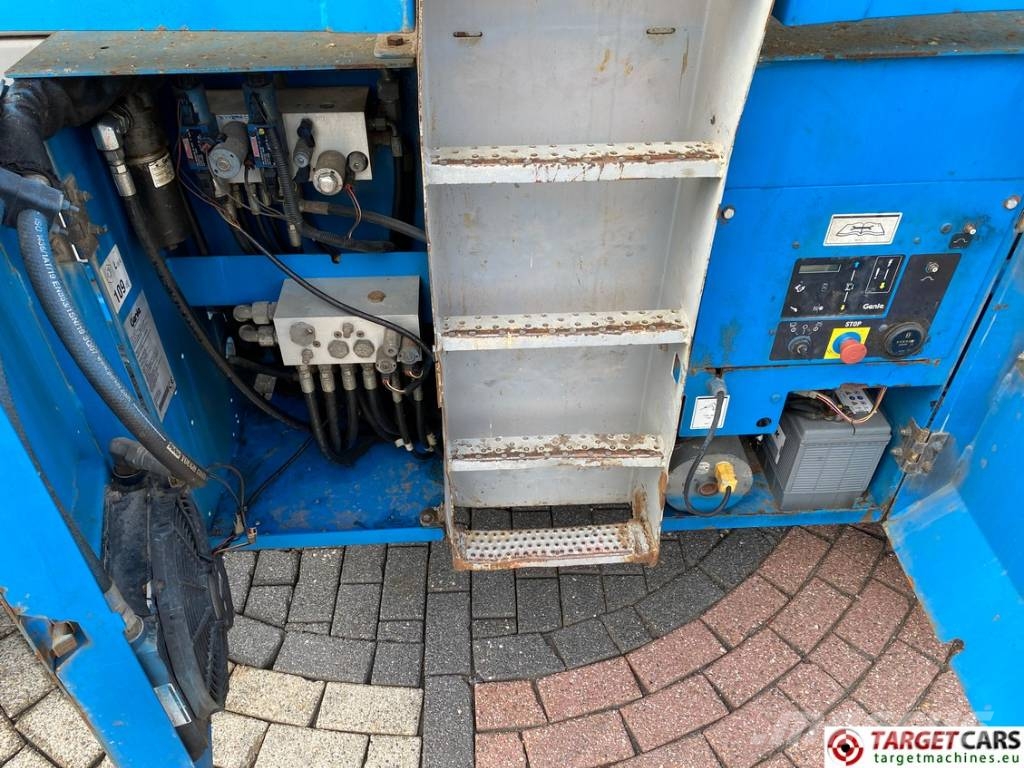 Genie GS-5390 RT Diesel 4x4 Scissor Work Lift 1815cm 剪叉式升降机
