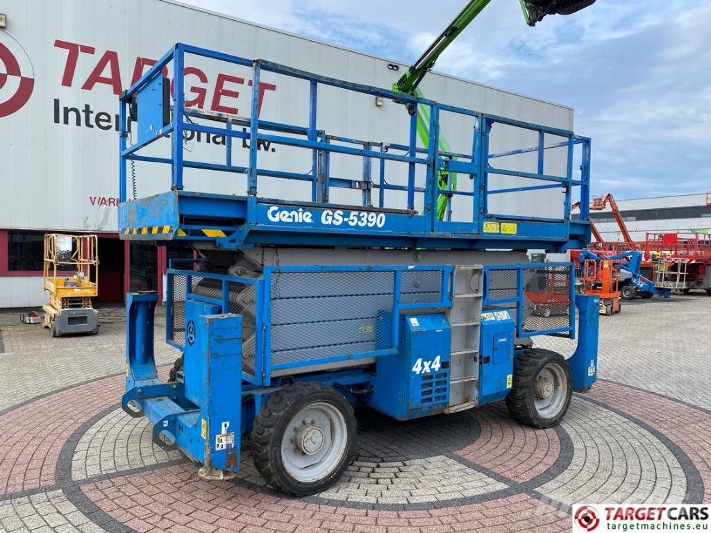 Genie GS-5390 RT Diesel 4x4 Scissor Work Lift 1815cm 剪叉式升降机