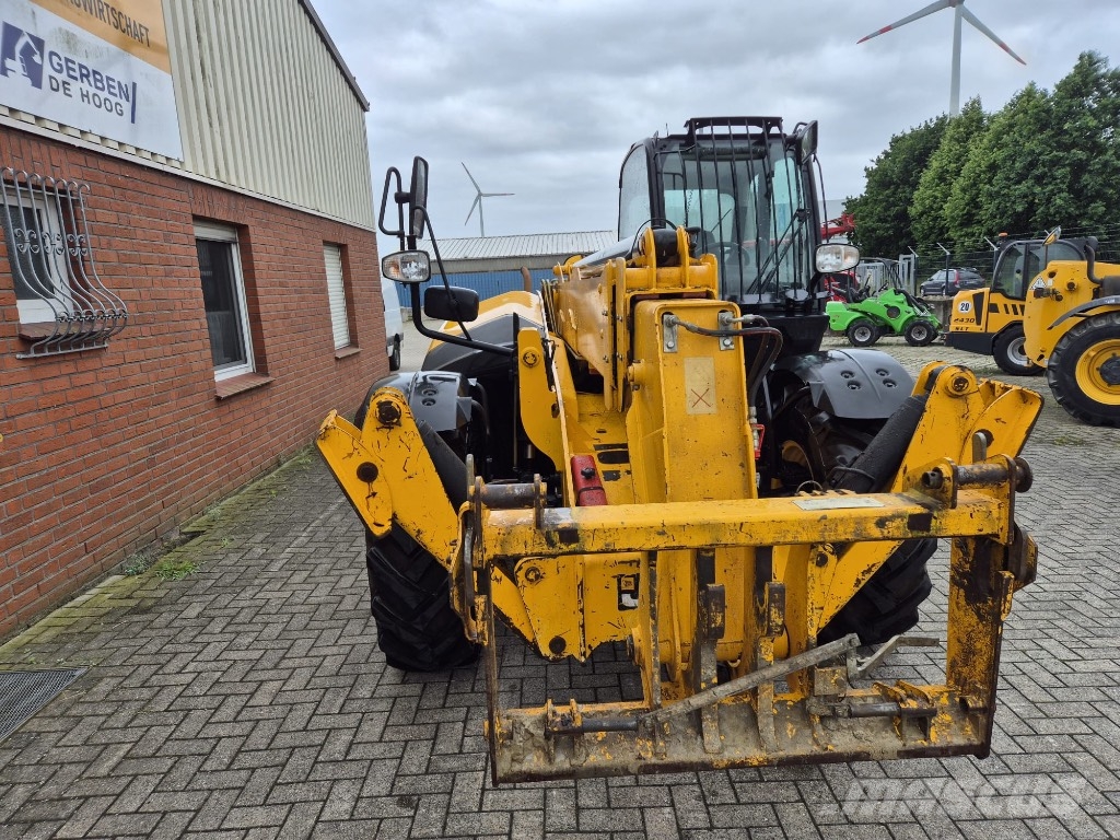 JCB 535-125 Teleskoplader / Telelader / Radlader 4x4 مناولات متداخلة