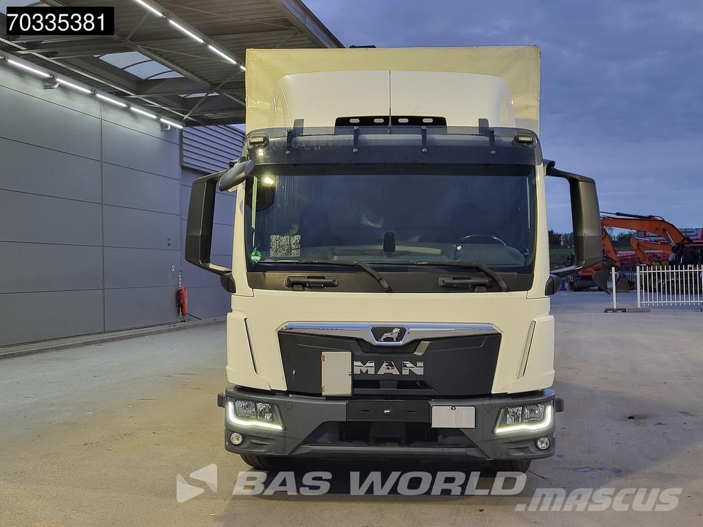 MAN TGL 12.250 4X2 12tonner 6-cylinder 1500kg ladebord Caminhões com cortinas laterais
