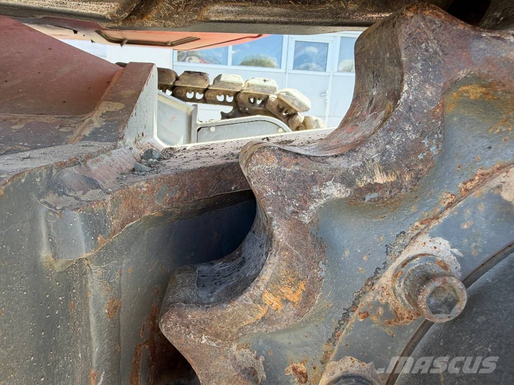 Takeuchi TB 2150 R Rupsgraafmachines