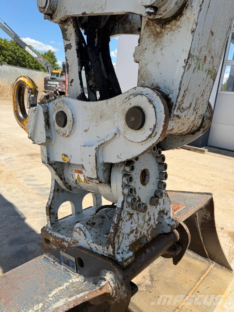 Takeuchi TB 2150 R Rupsgraafmachines