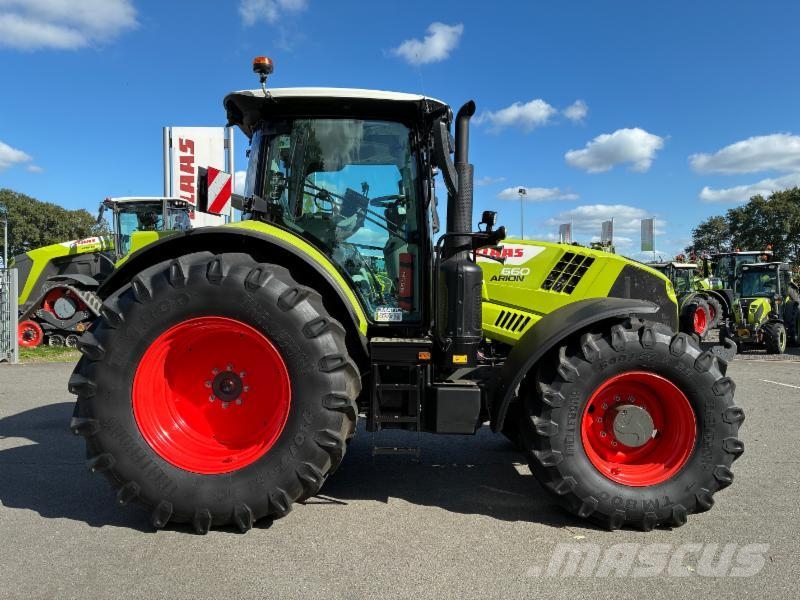 CLAAS ARION 660 CMATIC CEBIS Tractoren