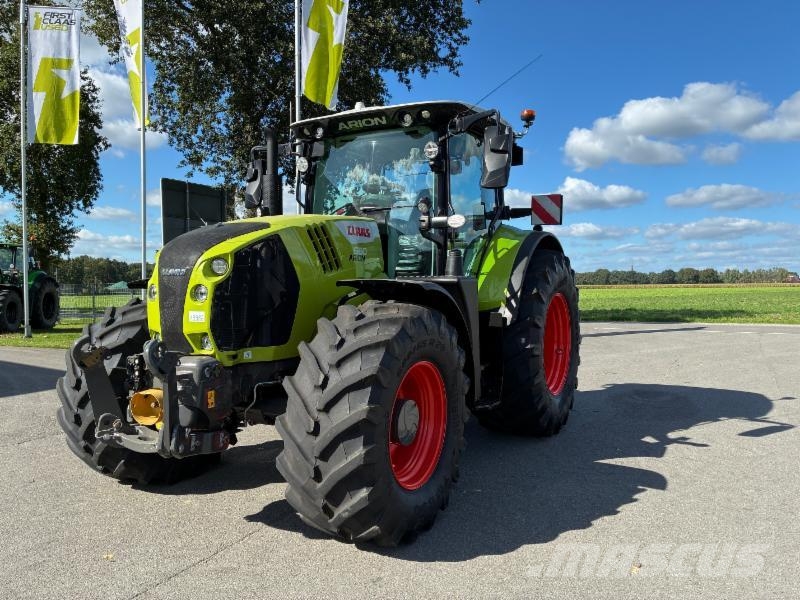 CLAAS ARION 660 CMATIC CEBIS Tractoren