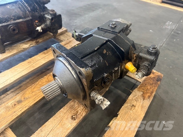 Liebherr L 566 2Plus2 HYDRAULIC DRIVE MOTOR Hidráulica