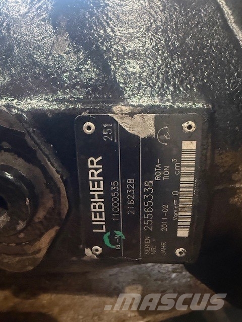 Liebherr L 566 2Plus2 HYDRAULIC DRIVE MOTOR Hidráulica