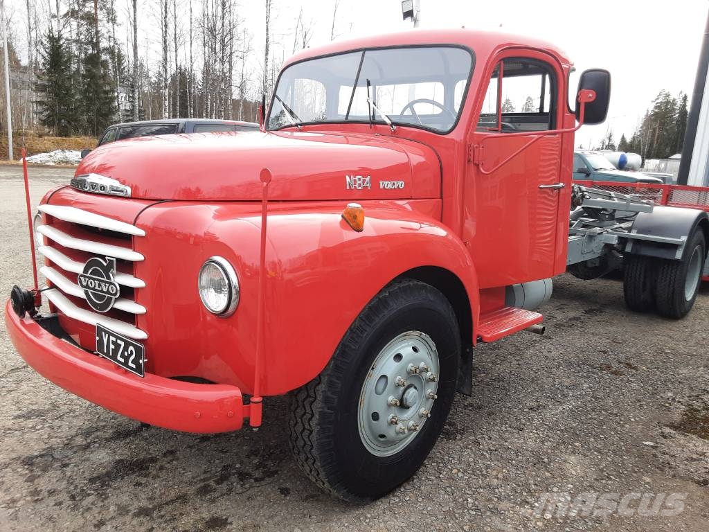 Volvo N84 Camiones desmontables