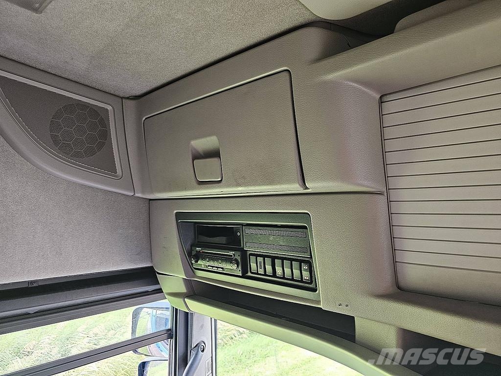 Renault MAGNUM 480 RETARDER Tentautod