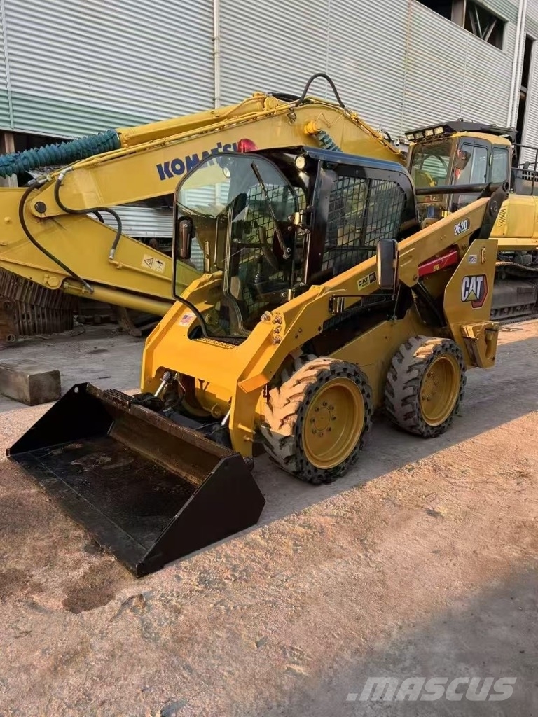 CAT 262 D Φορτωτάκια