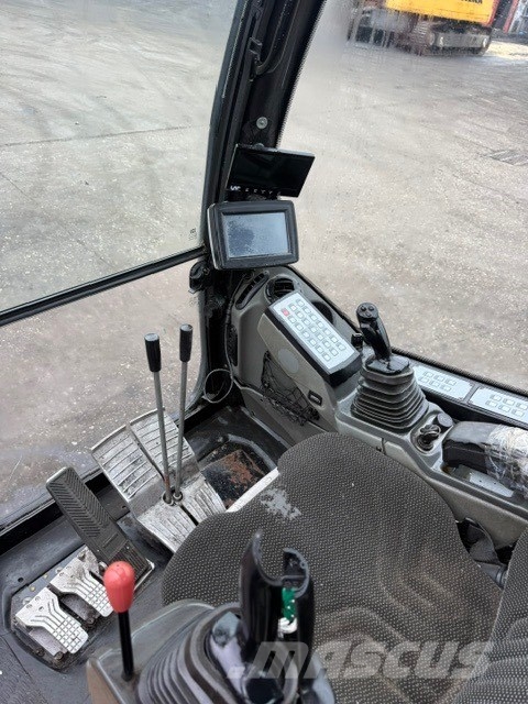 Liebherr LH 22 C USED CAB+ LIFT Kabinen