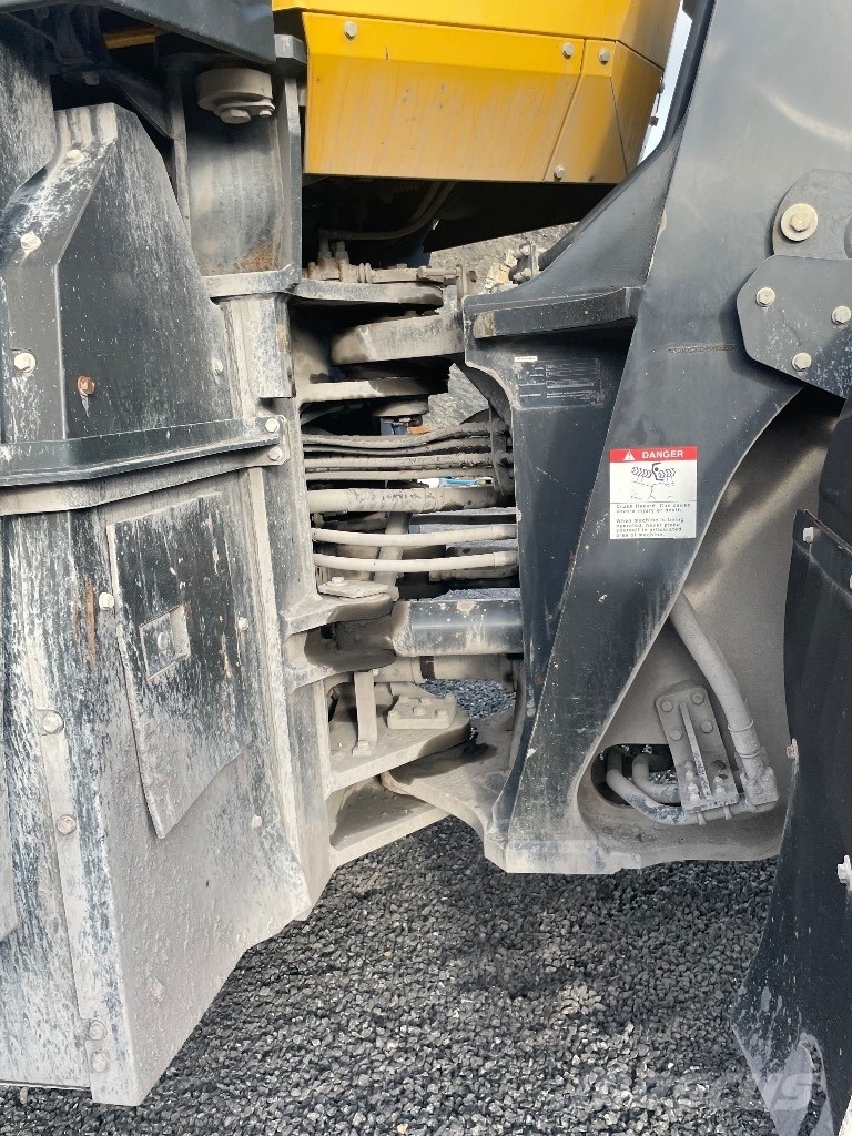 Komatsu WA500 Ładowarki kołowe