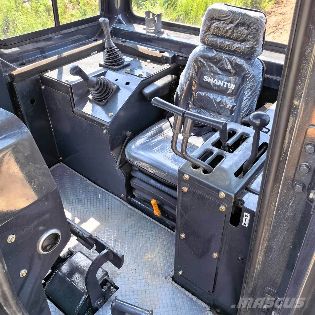 Shantui SD 22 بلدوزرات مجنزرة