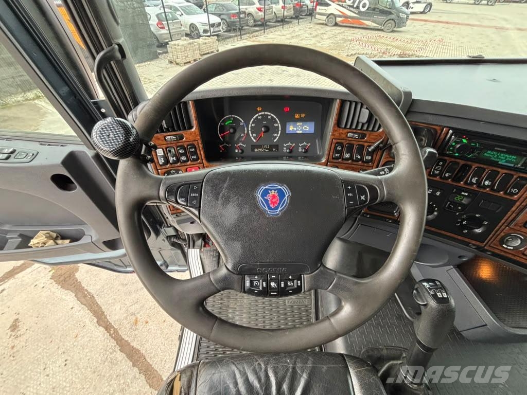 Scania R 500 8x4*4 HIAB 166E-5 / HOOK LIFT L=5200 mm Smagās mašīnas ar celtni