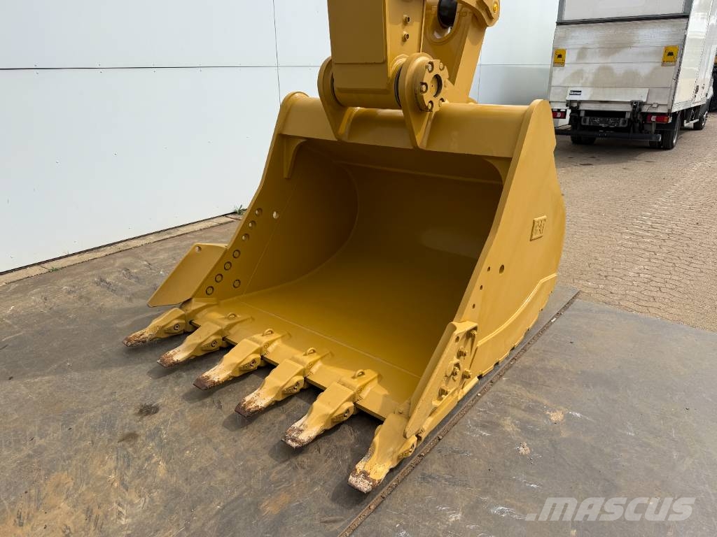 CAT 350 - BRAND NEW / UNUSED / Hammer Lines حفارات زحافة