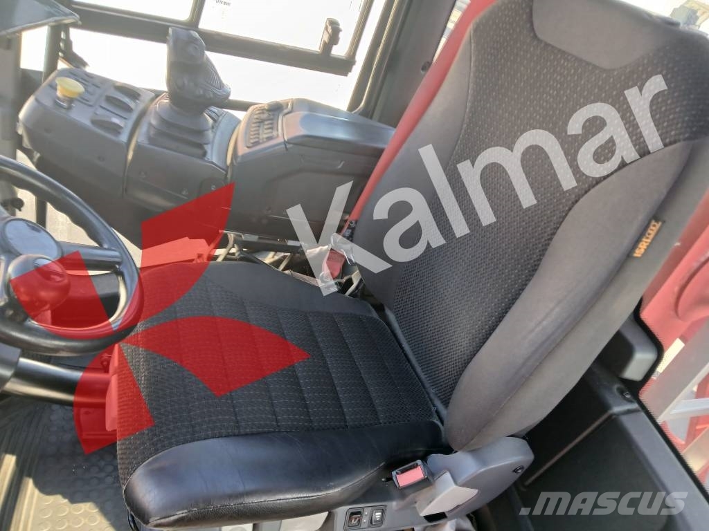 Kalmar DRG450-70S5XS Reach-Stacker