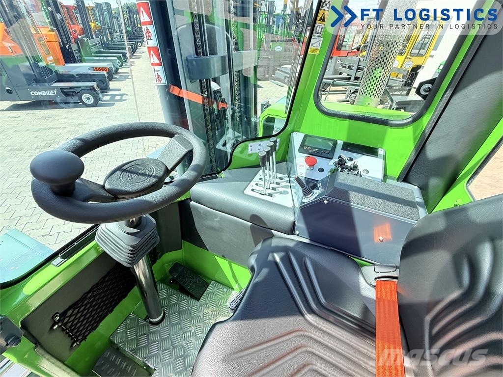 Combilift C4500 | GAS | TRIPLEX 5952 MM | WIDE FORK POSITION Чотириходові річ-траки