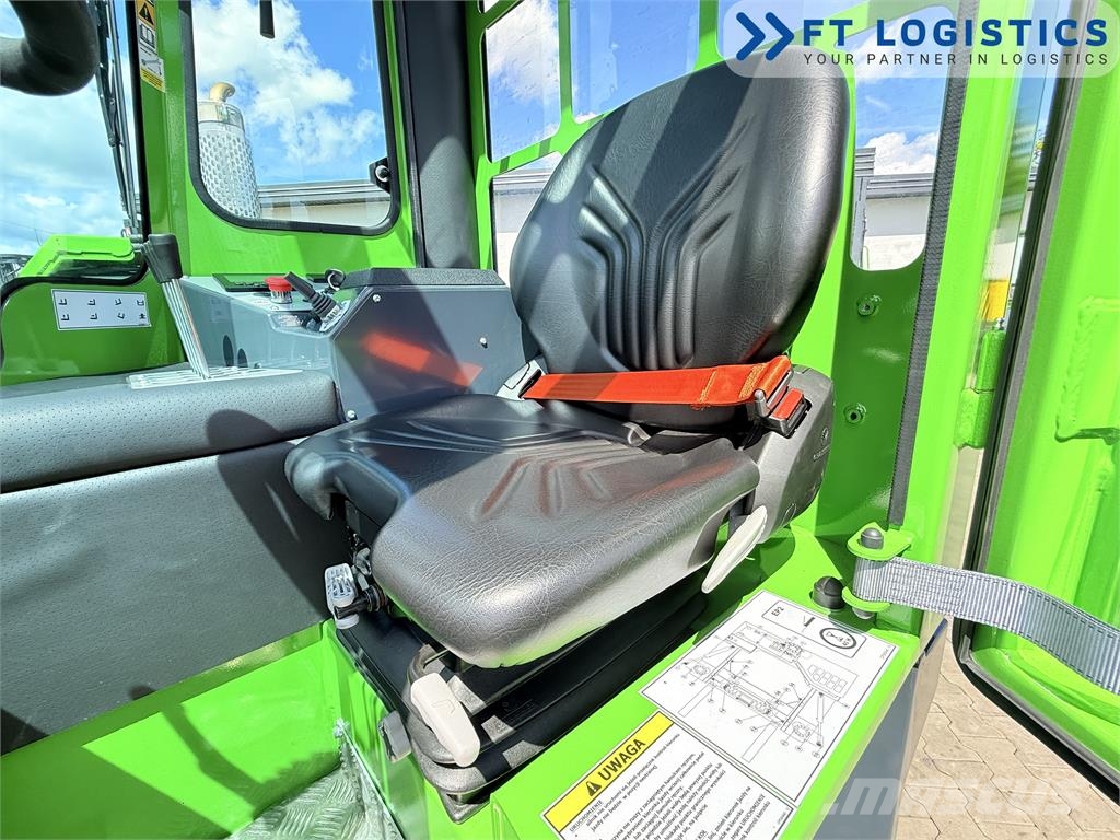 Combilift C4500 | GAS | TRIPLEX 5952 MM | WIDE FORK POSITION Чотириходові річ-траки