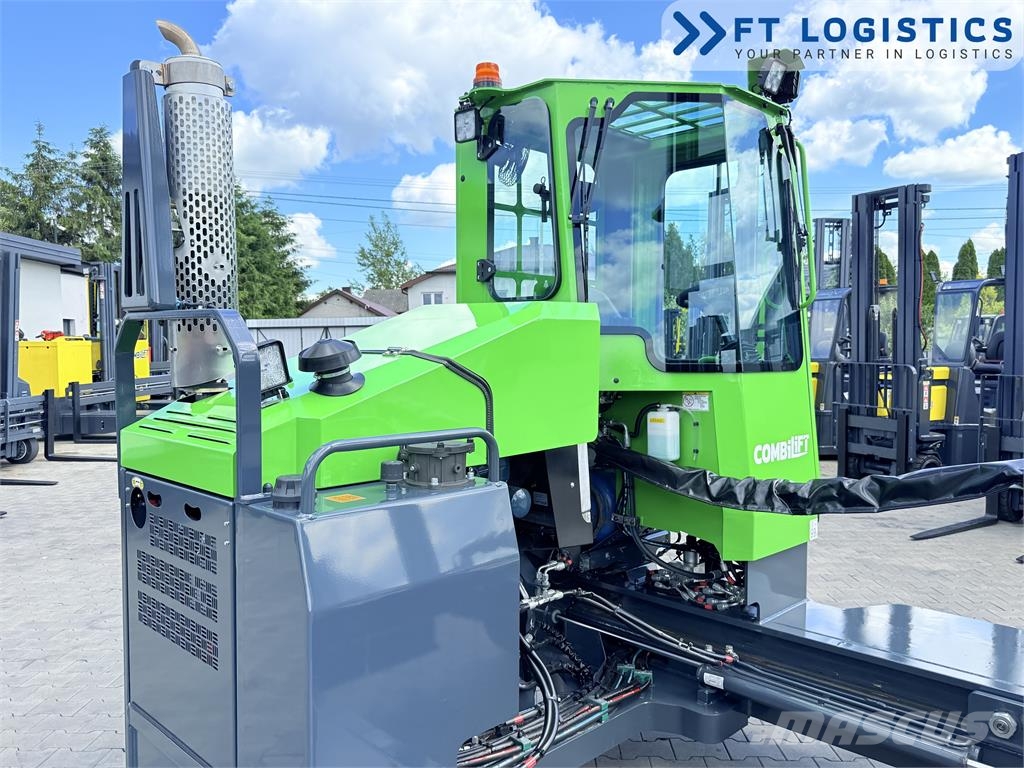 Combilift C4500 | GAS | TRIPLEX 5952 MM | WIDE FORK POSITION Чотириходові річ-траки