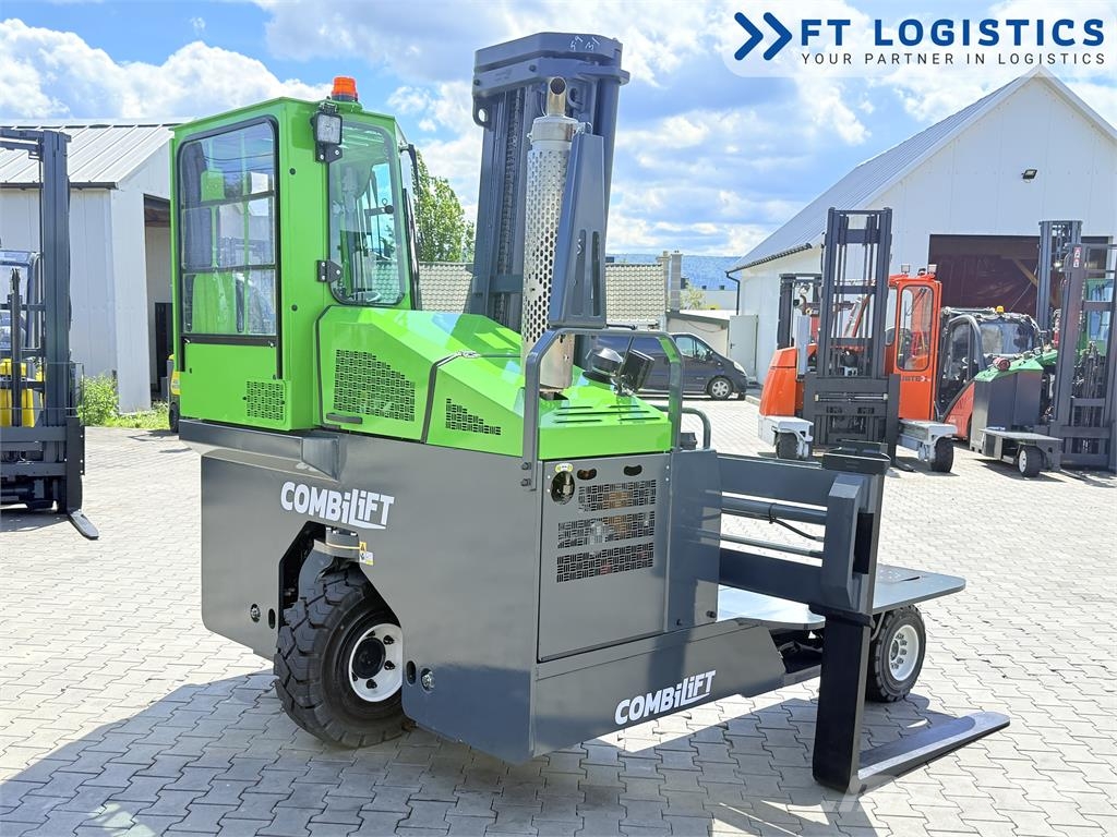 Combilift C4500 | GAS | TRIPLEX 5952 MM | WIDE FORK POSITION Чотириходові річ-траки