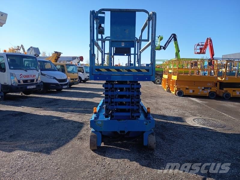 Genie GS4047 - 13,7m - electric Ножични работни платформи