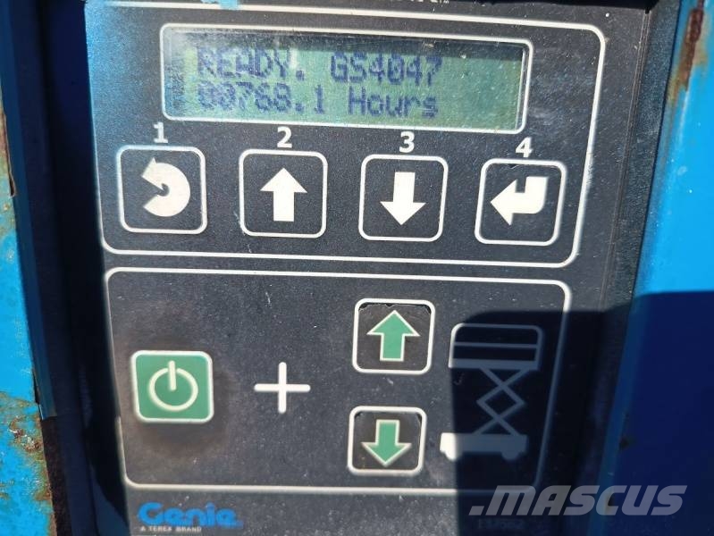Genie GS4047 - 13,7m - electric Ножични работни платформи