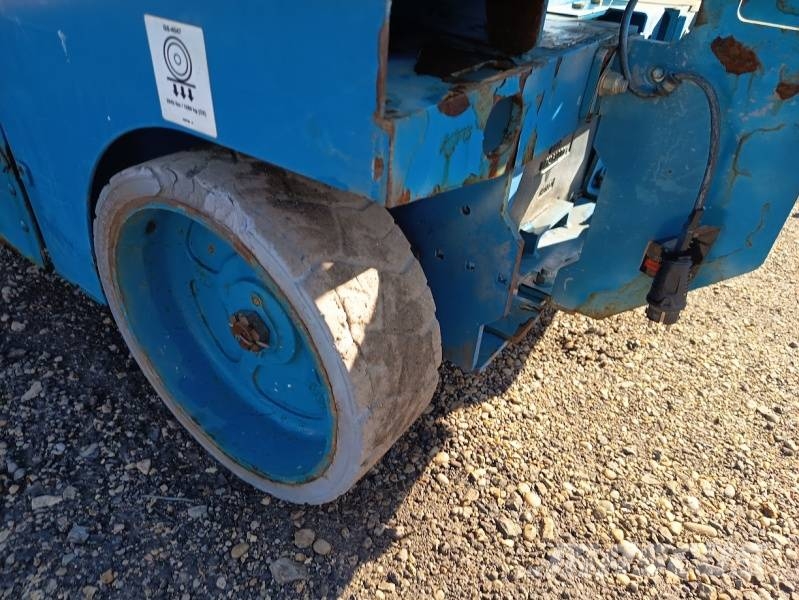 Genie GS4047 - 13,7m - electric Ножични работни платформи