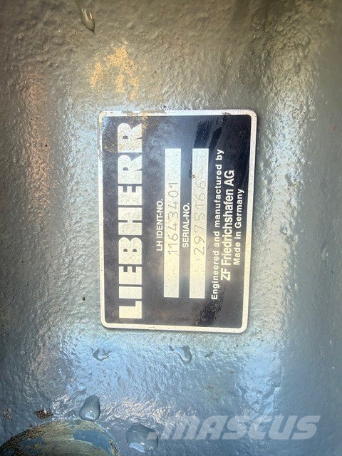 Liebherr L 576 FRONT AXLES ZF 3105 Assen