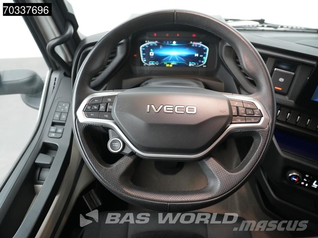 Iveco S-Way 460 4X2 Mega 2x Tanks Standklima Navi ACC Tahače