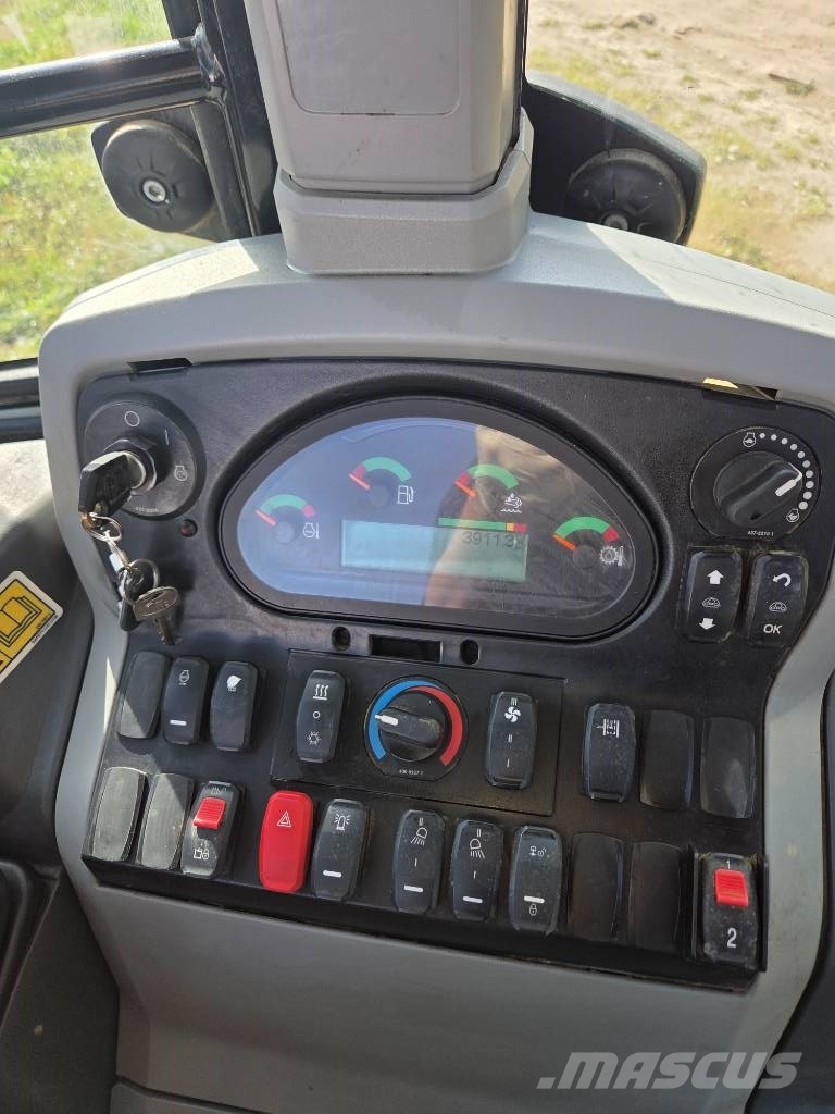 CAT 432F2 Rovokopači