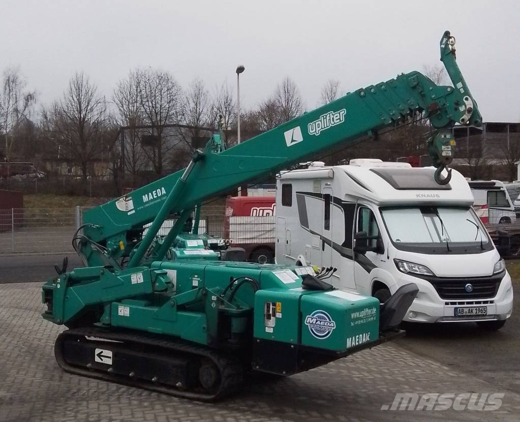 Maeda MC 405CRME-2 / 405-C2 / MC405 رافعات صغيرة