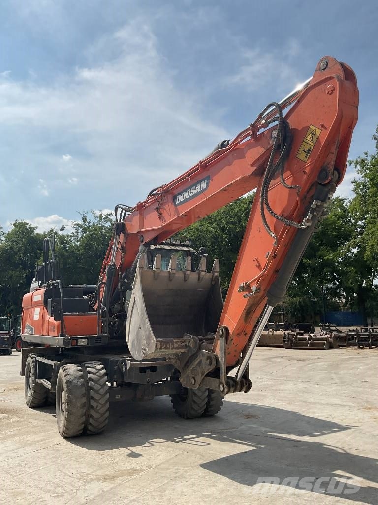 Doosan DX 170 W Wielgraafmachines