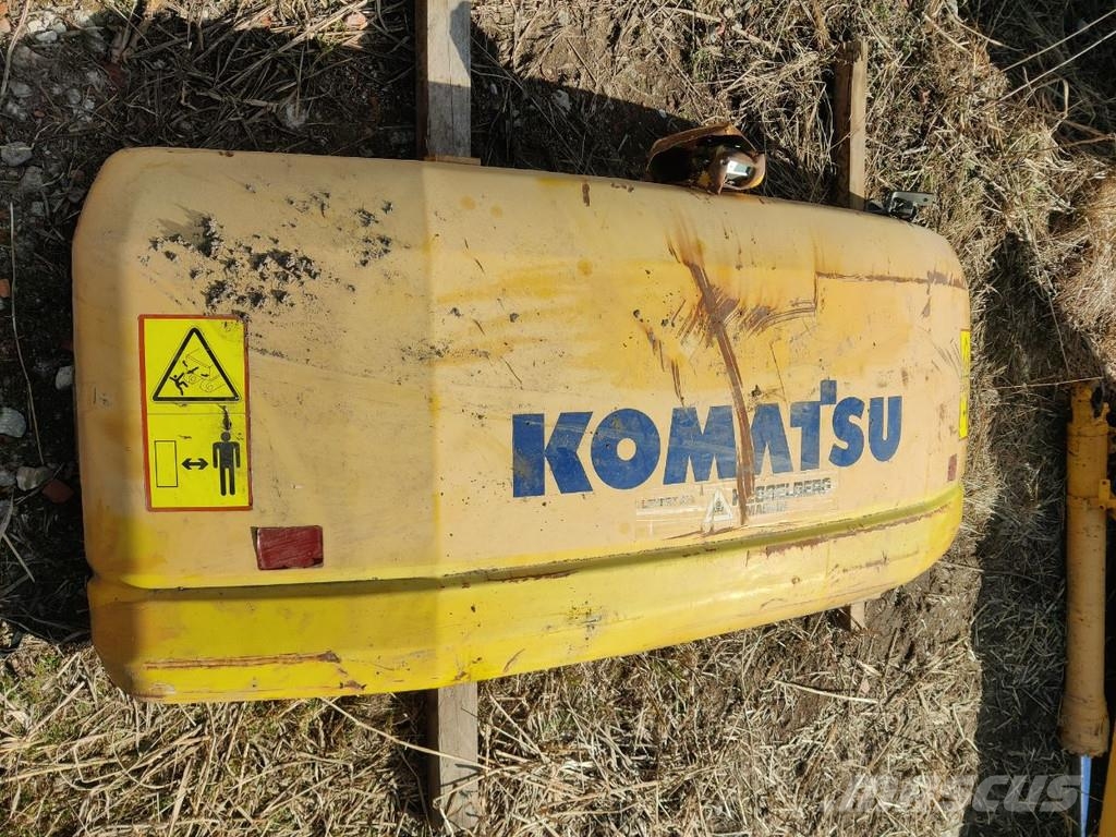 Komatsu PC190LC-8 FOR PARTS + DAMAGED ROTOTILT RT60B Transport Sonstige