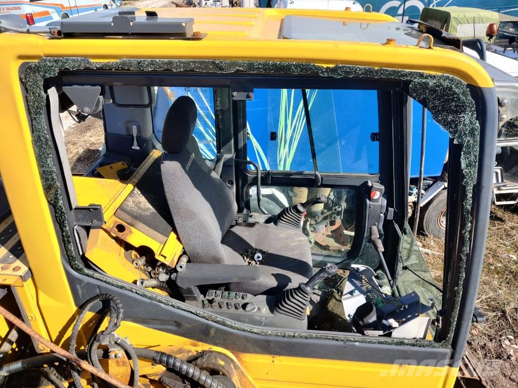 Komatsu PC190LC-8 FOR PARTS + DAMAGED ROTOTILT RT60B Transport Sonstige
