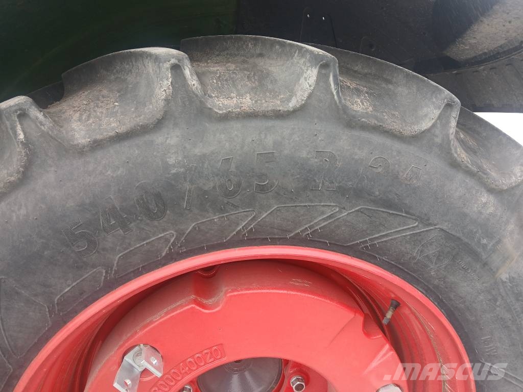 Fendt 311 Vario Tracteur