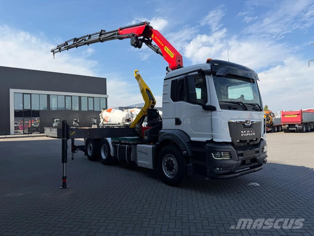 MAN TGS 26.510 6x4-4 Abroller/PK22002 Seilwinde Камиони с кран с кука