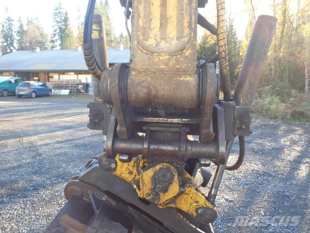 Komatsu PC 240 LC-8K Engcon Telakaivukoneet